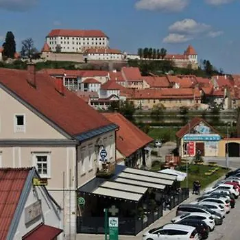 Apartma Na Grad *